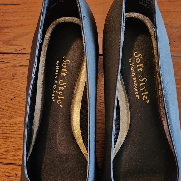 NWT Hush Puppies Sarah block heel pump Size 7.5 Color black - Picture 3 of 8